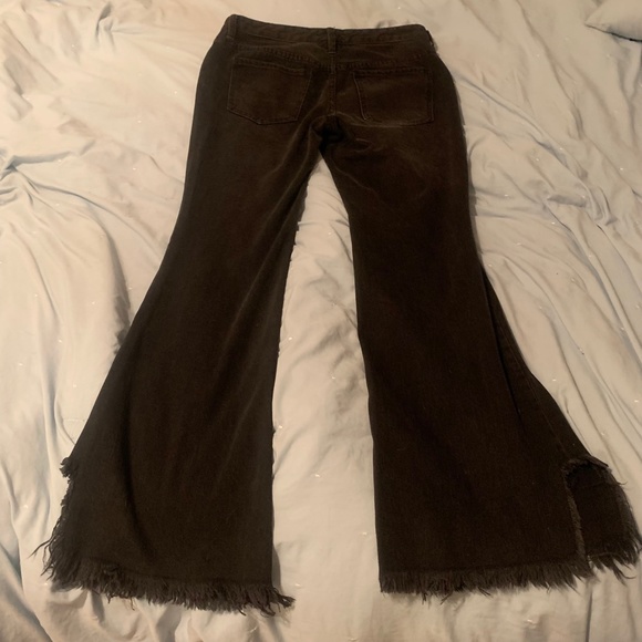 NWOT FREE PEOPLE Super Flare V-Waist black Jeans - Picture 4 of 6